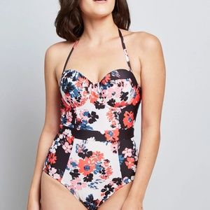 ModCloth Women's NWT The‎ Harper One-Piece Swimsuit